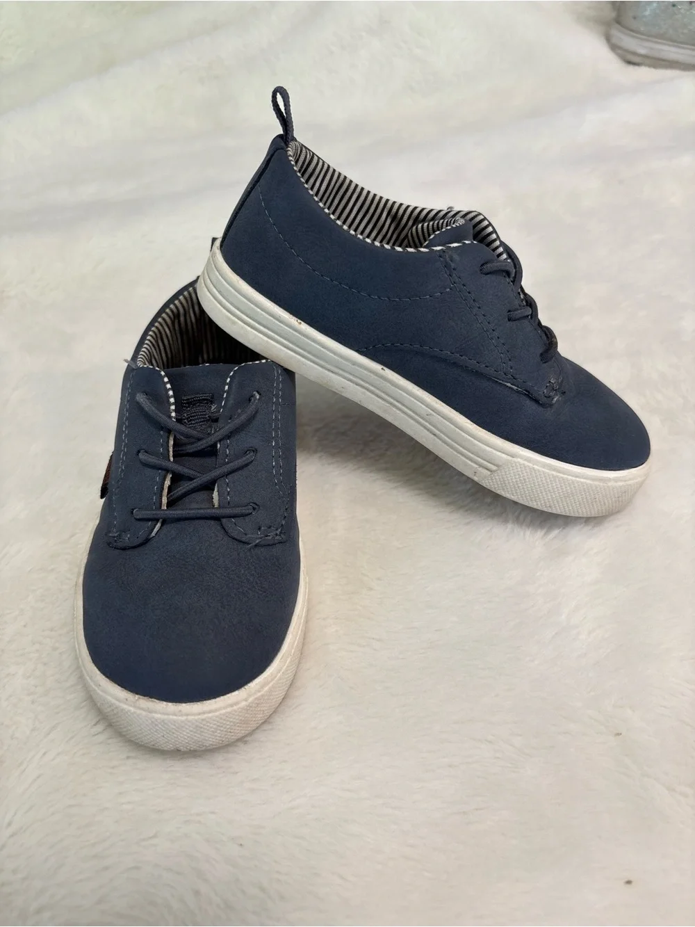 Oshkosh dress shoes sneaker navy boys size 8